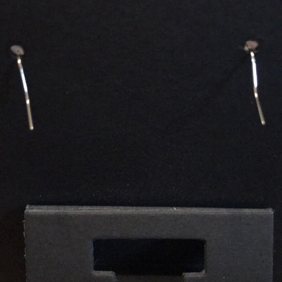 2 pairs earrings white and pink💕 3/$19 bundle - Picture 3 of 7